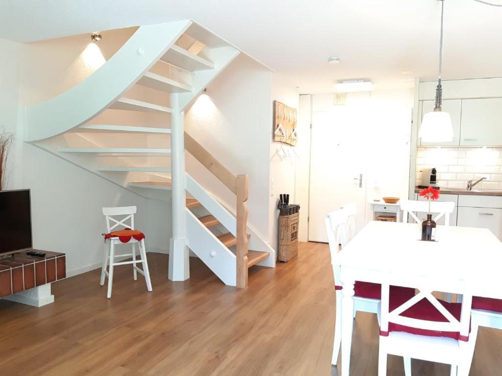 גרינדלוולד Appartement Julia מראה חיצוני תמונה